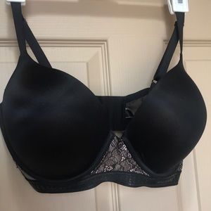 Victoria Secret “Very Sexy Push-Up” 34DDD